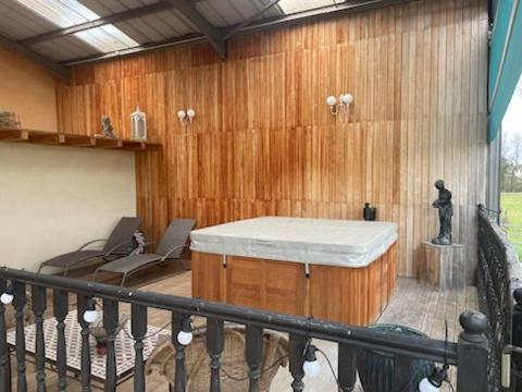 Domaine De La Belliere Hotel Villars-les-Dombes Ngoại thất bức ảnh